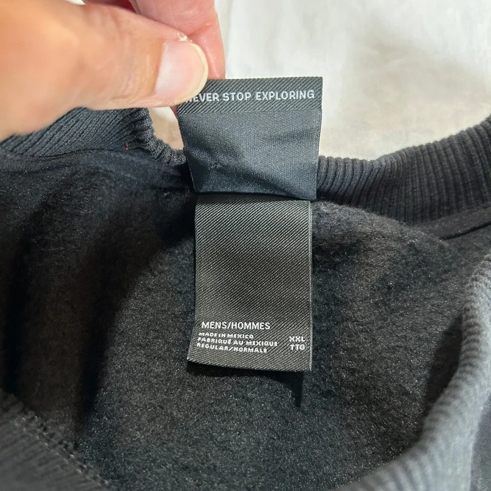 The North Face Mens XXL Black Fleece Crewneck Sweatshirt Utility Pocket